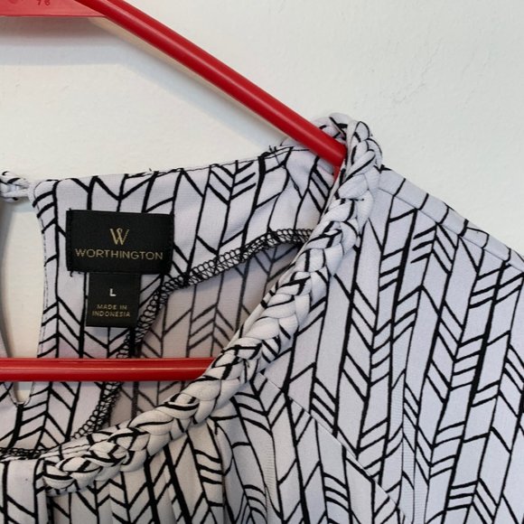🐱4 for $10. WORTHINGTON BLACK & WHITE CAP SLEEVE POLYESTER TOP SIZE LARGE - Picture 4 of 8